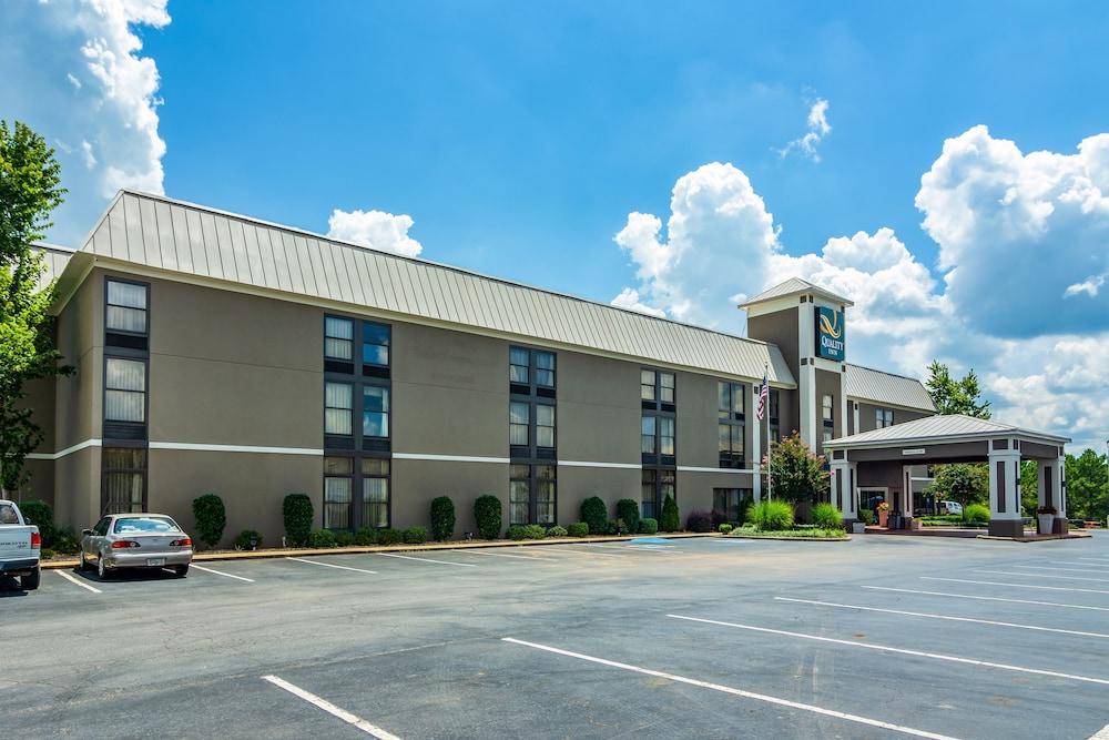 Quality Inn Valley - West Point Exterior photo