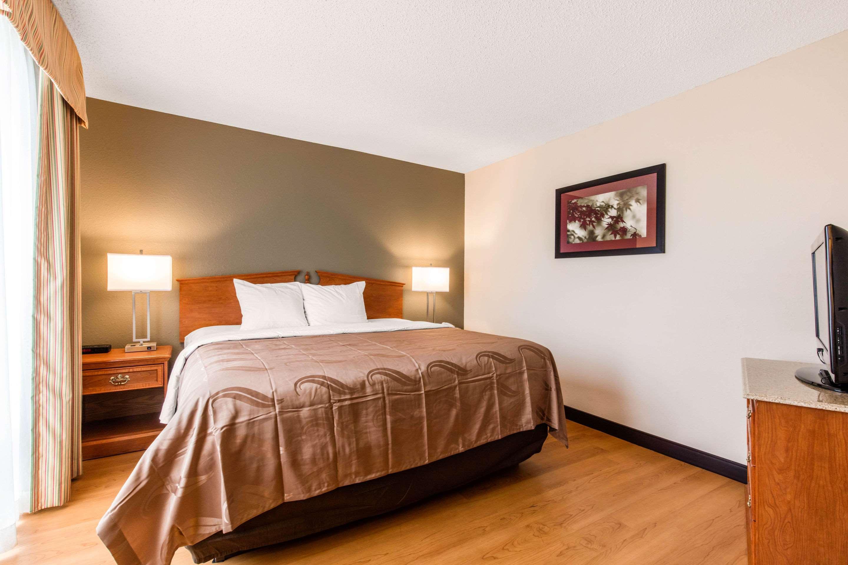 Quality Inn Valley - West Point Exterior photo