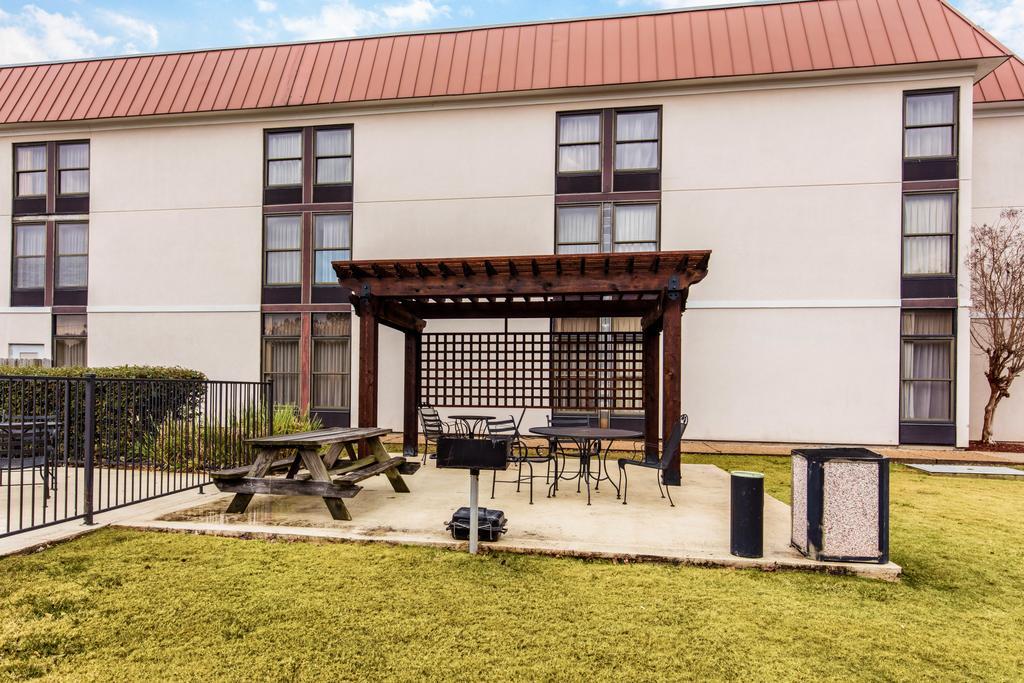 Quality Inn Valley - West Point Exterior photo